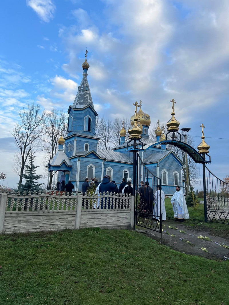 На Волині поховали 21-річного Захисника Віктора Сігнаєвського, який загинув у день народження від удару «Шахеда» по потягу