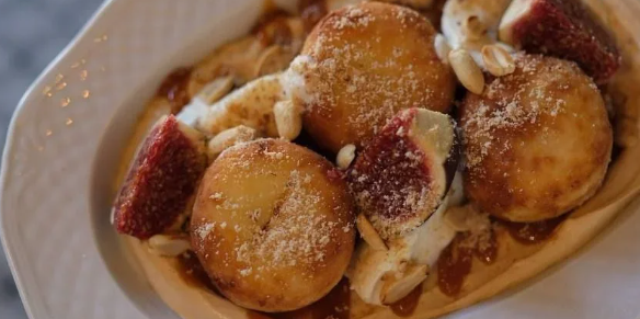 Де забронювати столик на 8 березня у Луцьку