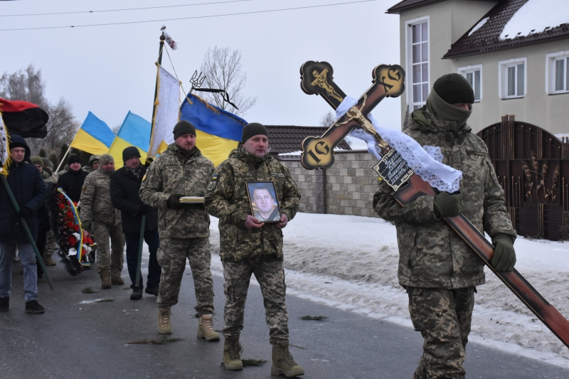 На Волині в останню путь провели Героя Віктора Радченка