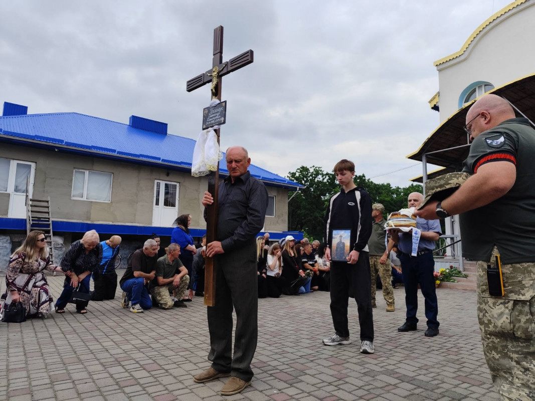 Загинув у квітні 2024 року: на Волині попрощалися із Героєм Олександром Троянчуком