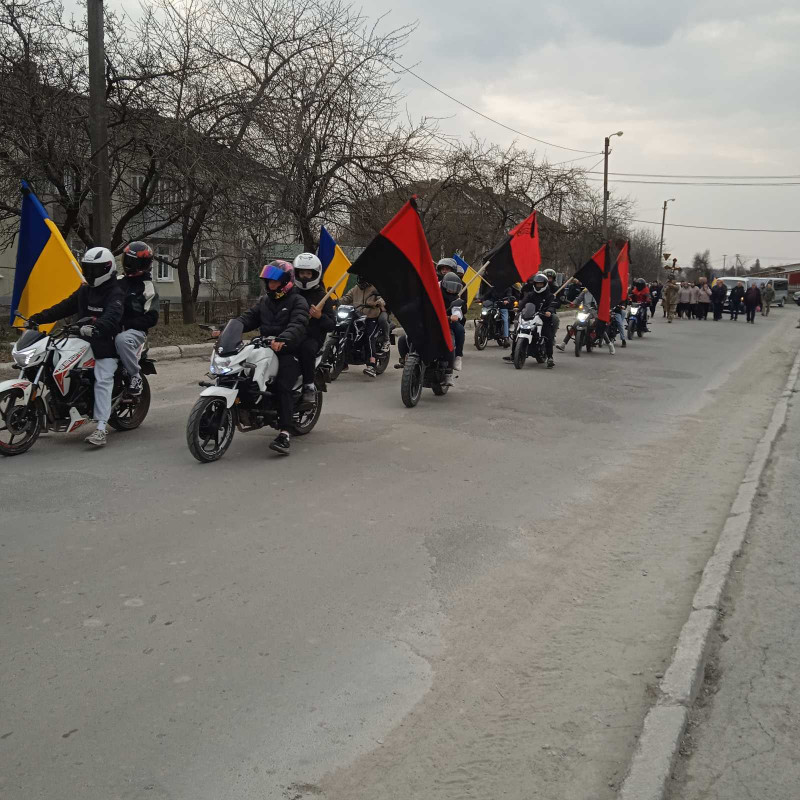 Серце зупинилося на Харківщині: волиняни попрощалися із захисником Романом Іванушком