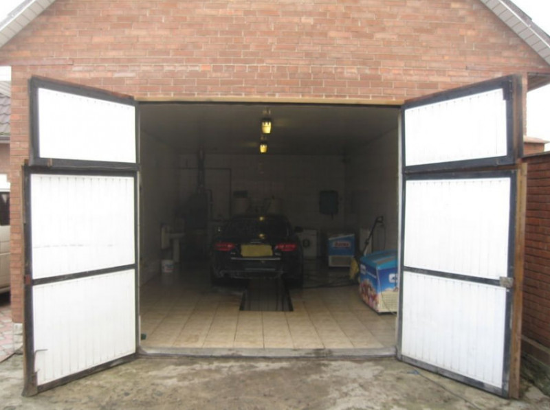 Біля пункту пропуску за кордон на Волині продають готельно-ресторанний комплекс за понад 9 мільйонів