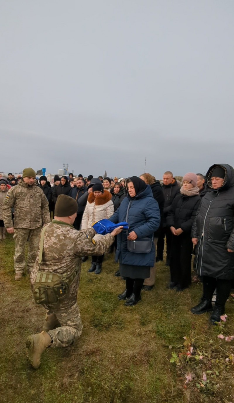 Був єдиним сином у матері: на Волині попрощалися із 28-річним Героєм Валентином Поліщуком