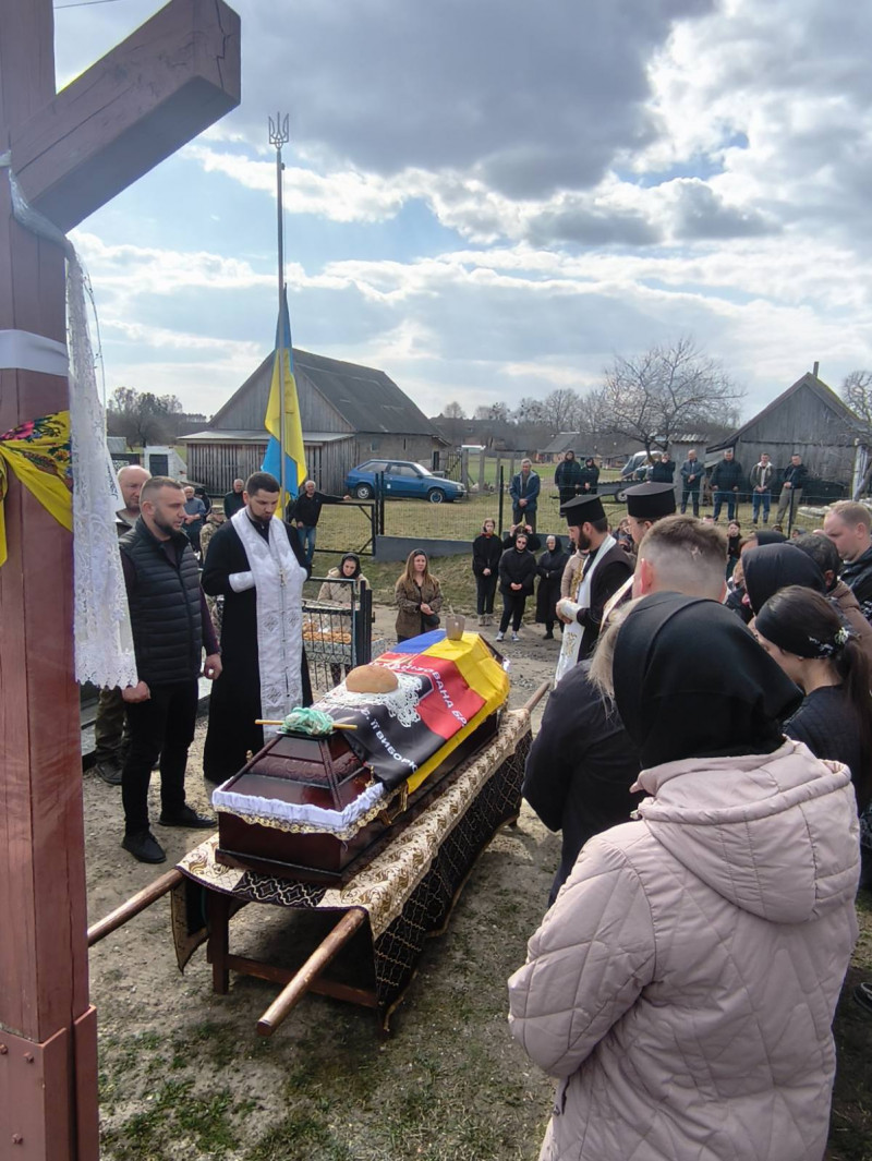 Загинув у грудні 2022 року: на Волині попрощалися із захисником Віктором Михальчуком