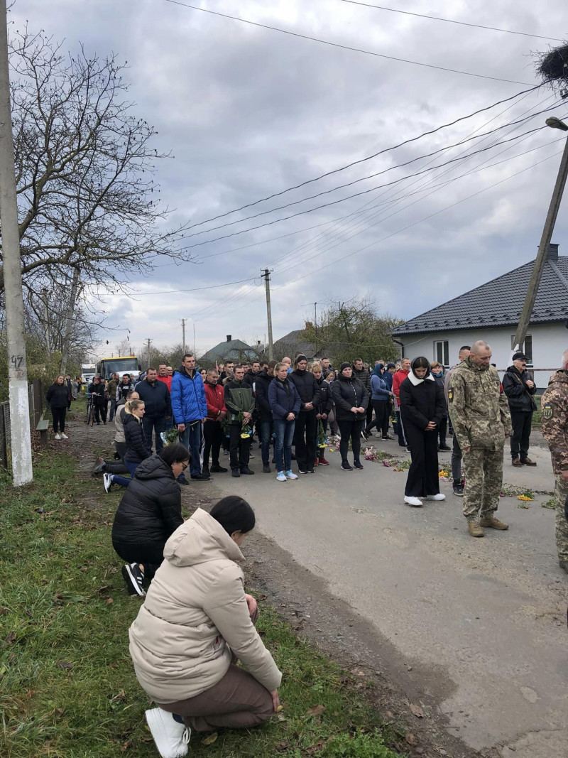 Воював 4 місяці: на Волині поховали 22-річного Героя Андрія Мельничука, який вважався зниклим безвісти