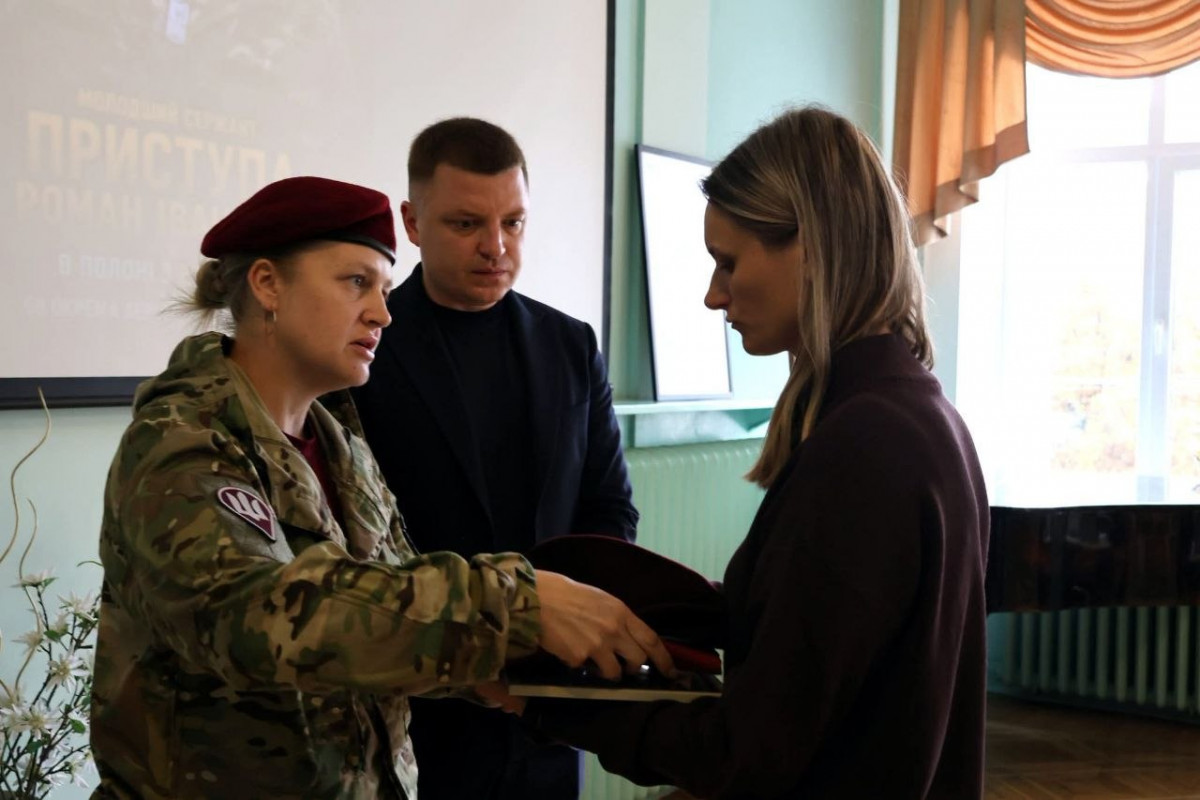 На Волині родинам полеглих захисників і військовополоненого бійця вручили нагороди