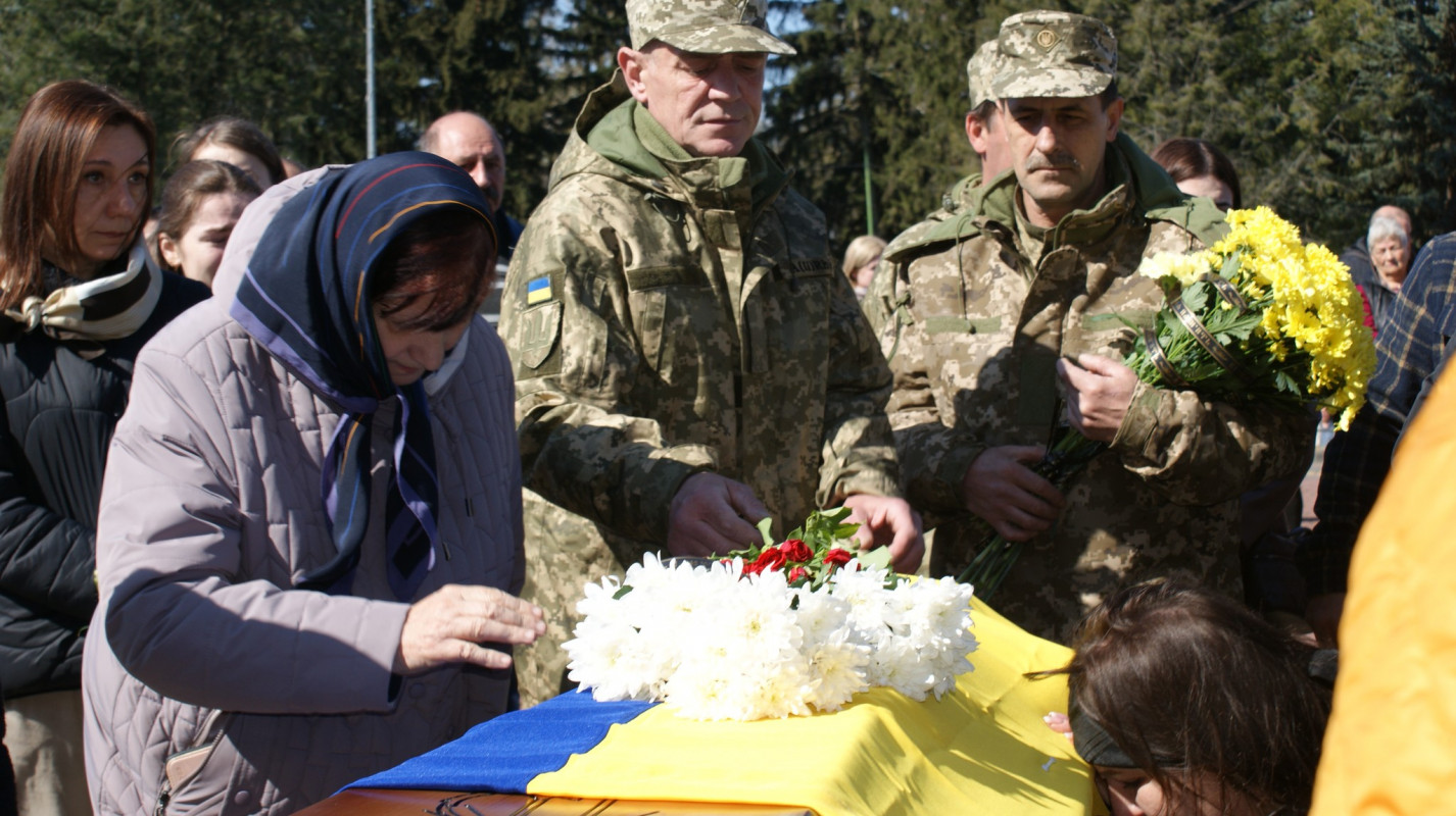 Понад рік невідомості: «на щиті» востаннє додому повернувся Герой з Волині Анатолій Рудика