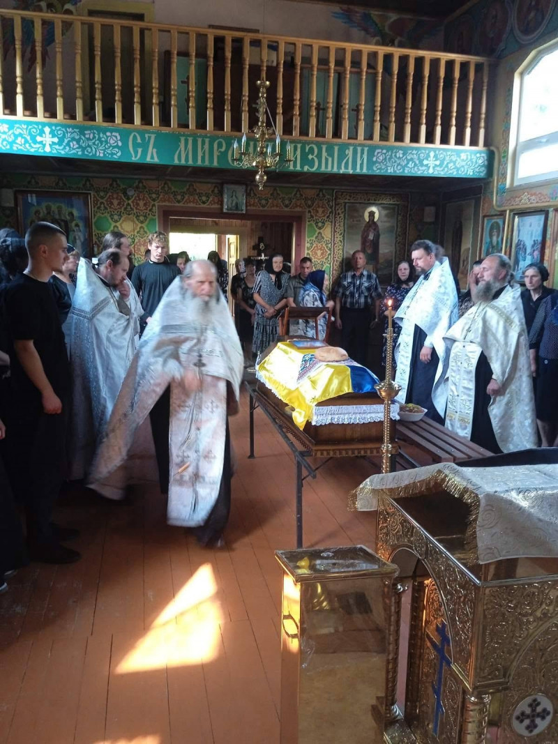 Після довгих місяців невідомості Герой повернувся додому: на Волині похоронили Олександра Мицюка