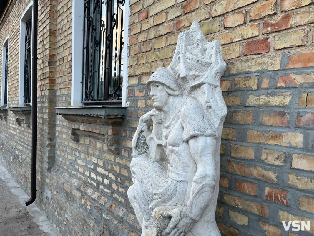 Весняний вечір у Старому місті Луцька. Фоторепортаж