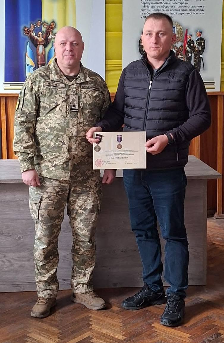 Двох десантників із Волині нагородили за службу на найгарячіших напрямках фронту