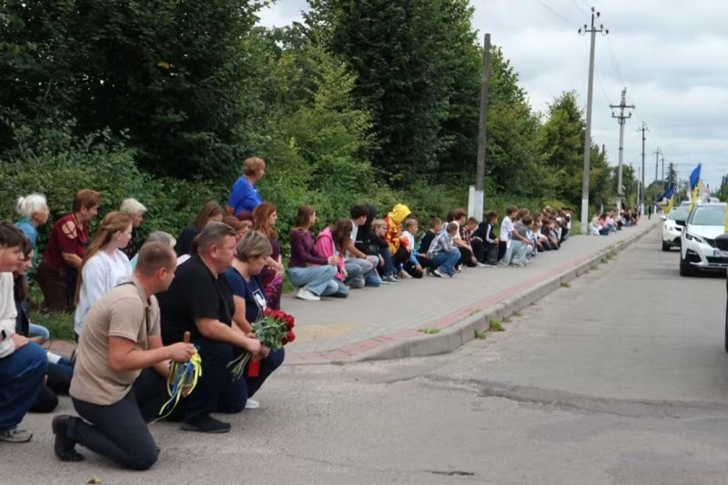 Брав участь в АТО та знову став до лав ЗСУ: на Волині поховали захисника Юрія Гімоля