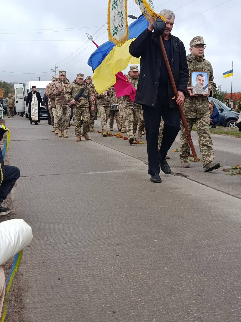 Назавжди 30: на Волині попрощалися із захисником Романом Гілем, якого вважали зниклим безвісти