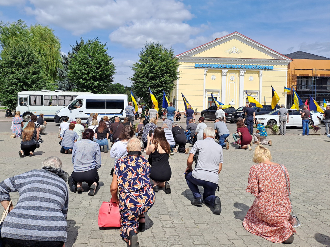 Більше місяця лікарі боролися за його життя, але серце не витримало: на Волині попрощались з Героєм Ігорем Фейдаком