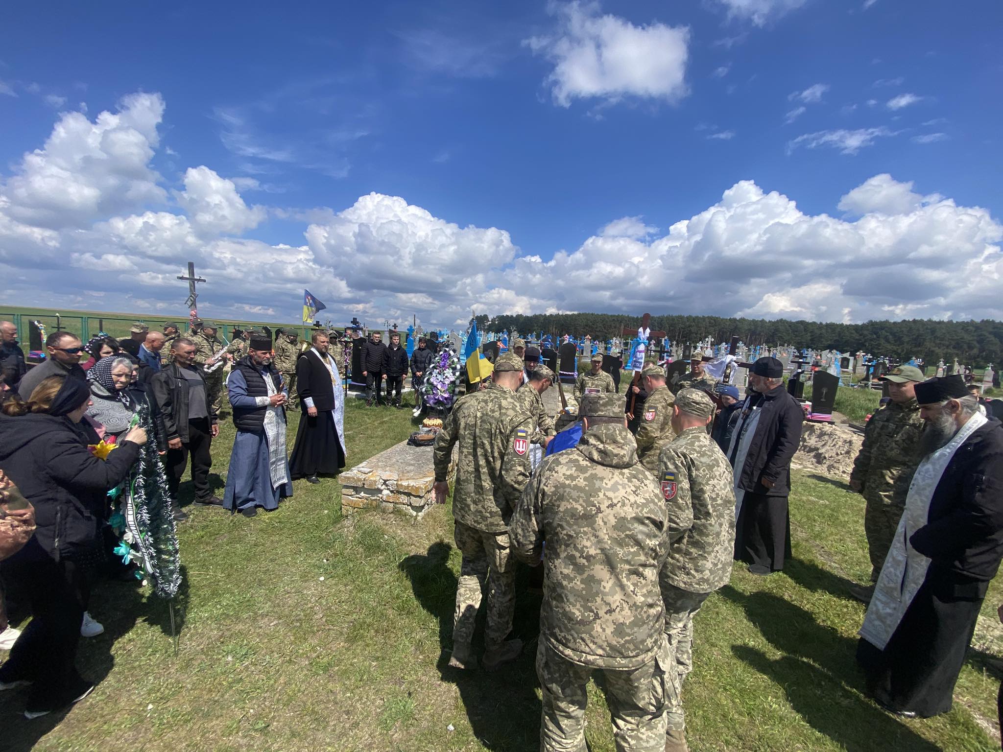 На Волині попрощалися із 23-річним Героєм Олександром Данилюком. Фото