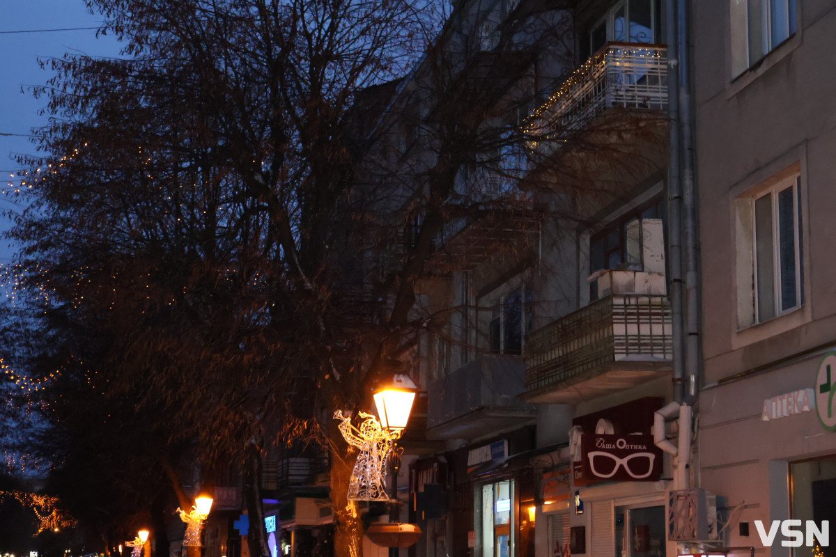 Останній день 2025 у Луцьку: місто в очікуванні Нового року. Фоторепортаж