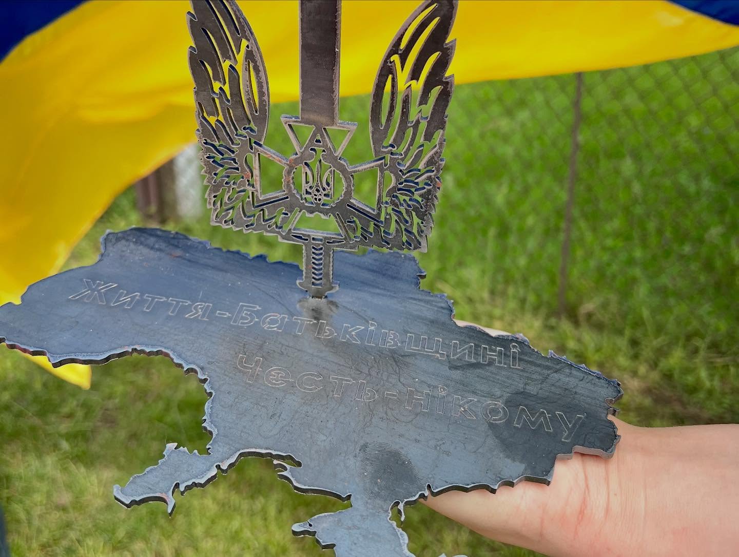 З полону - додому: на Волині урочисто зустріли військових Олександра Босацького та Артема Рудніцького