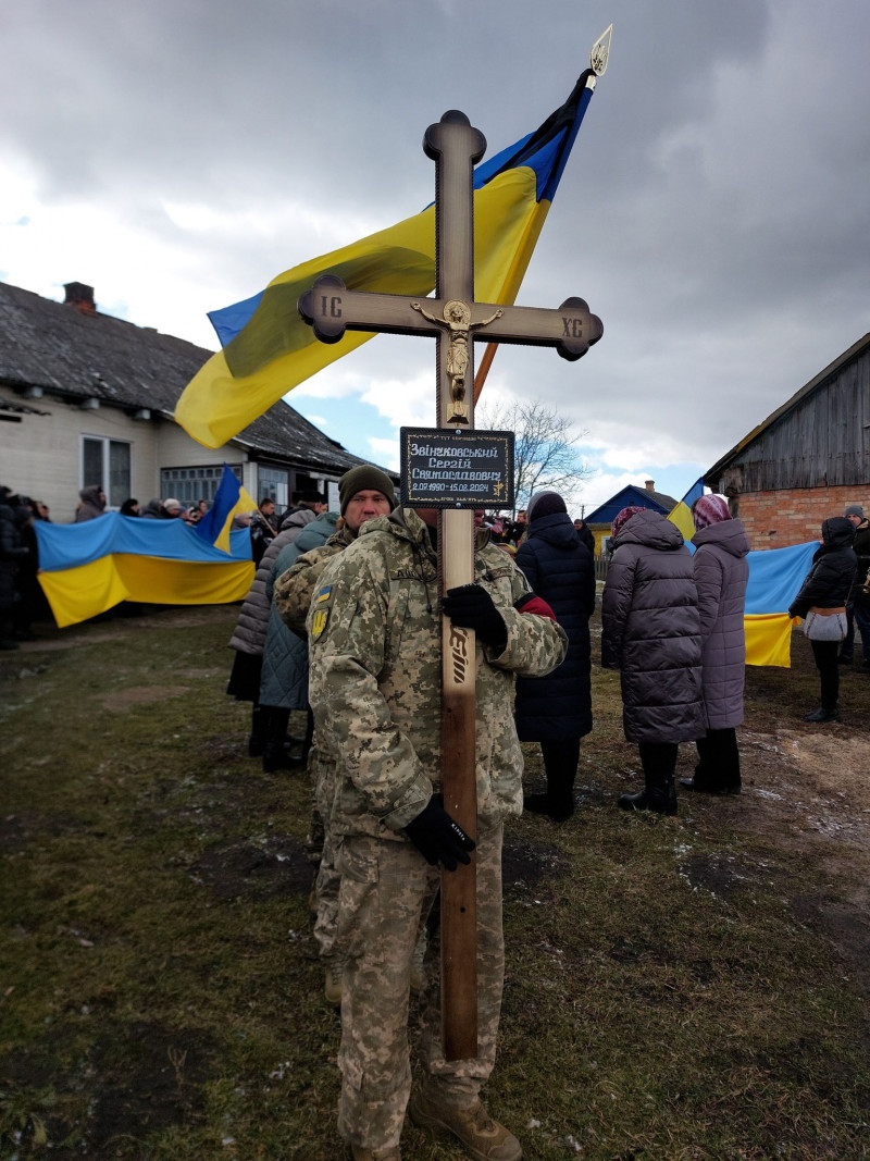 ДНК-тест обірвав надію: на Волині попрощались з Героєм Сергієм Звінчковським