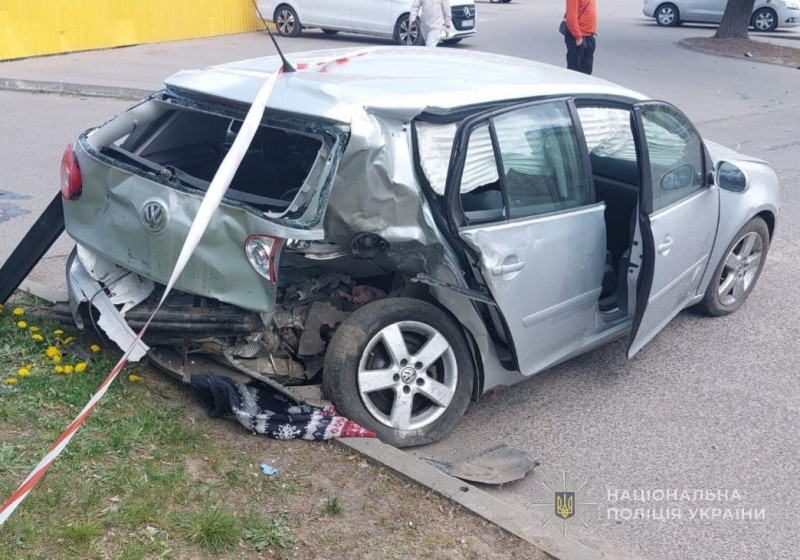 Зіткнулися 4 автомобілі: розповіли деталі аварії з постраждалими у Луцьку