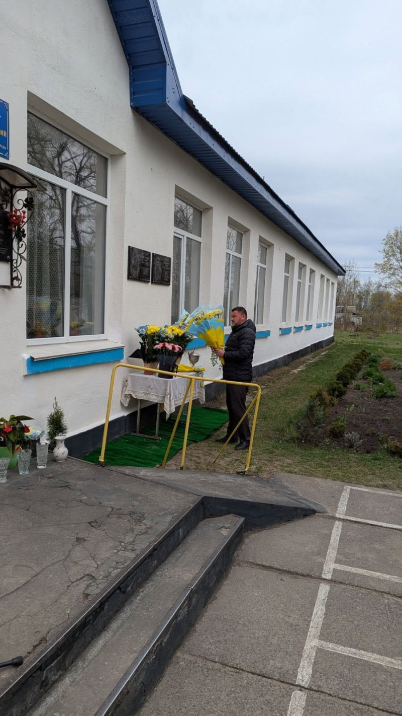 У школі на Волині відкрили пам’ятні дошки Героям-випускникам