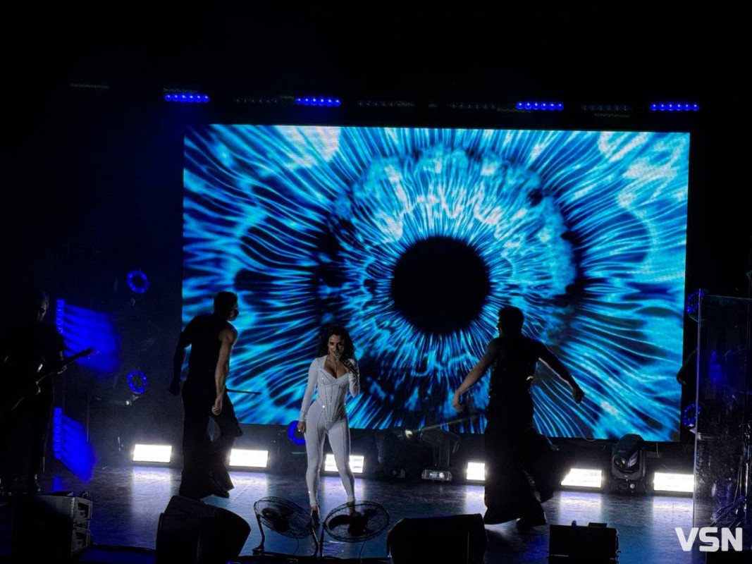 Анна Трінчер запалила Луцьк: тепло, жіноча енергія й пісні для душі