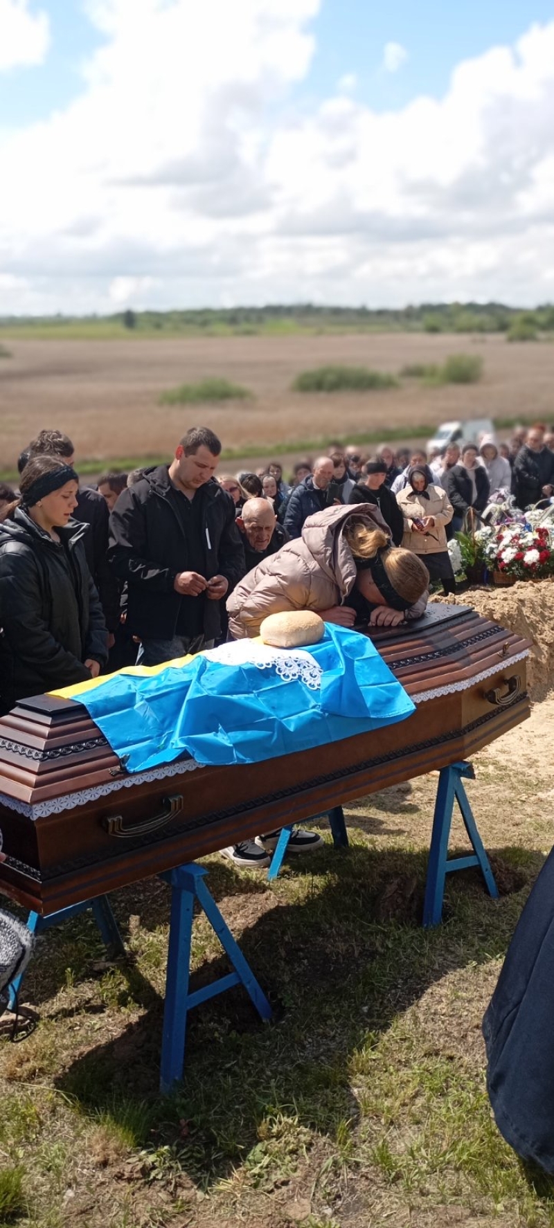 Загинув у бою понад два роки тому: на Волині попрощались з Героєм Григорієм Душним