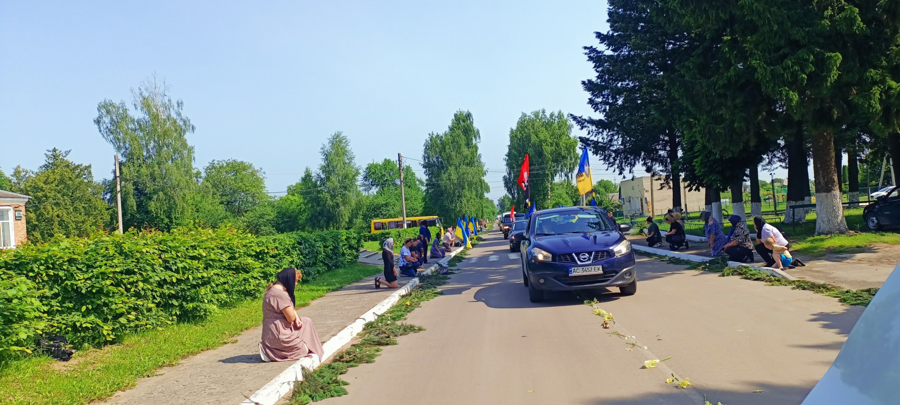 Довгий час вважався зниклим безвісти: на Волині попрощались з Героєм Сергієм Холодовим