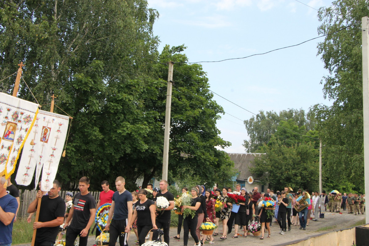 На Волині поховали Героя Ігоря Паламаря, який підірвався на ворожій міні