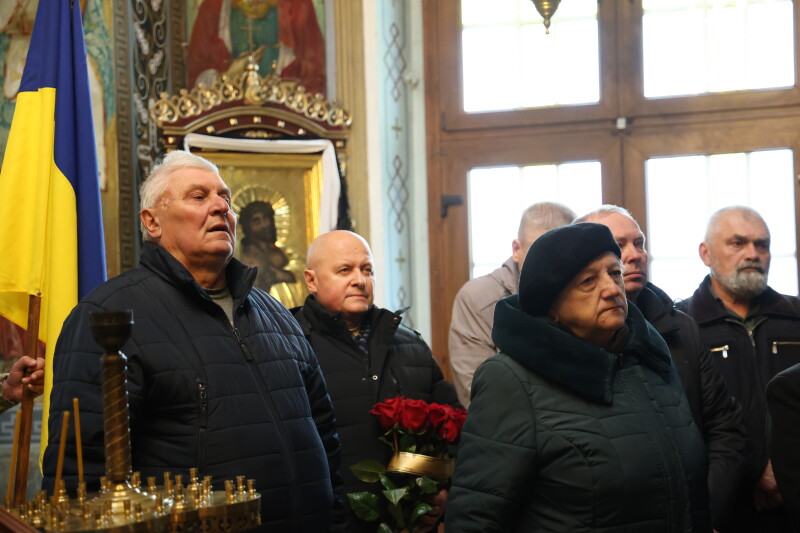 Загинув на Сумщині: у Луцьку попрощалися з Героєм Сергієм Макаруком