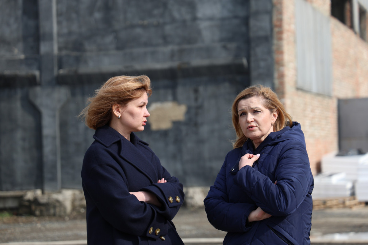 Луцьк після атаки «шахедів»: вогонь, пошкоджені будинки, складські приміщення, робота рятувальників