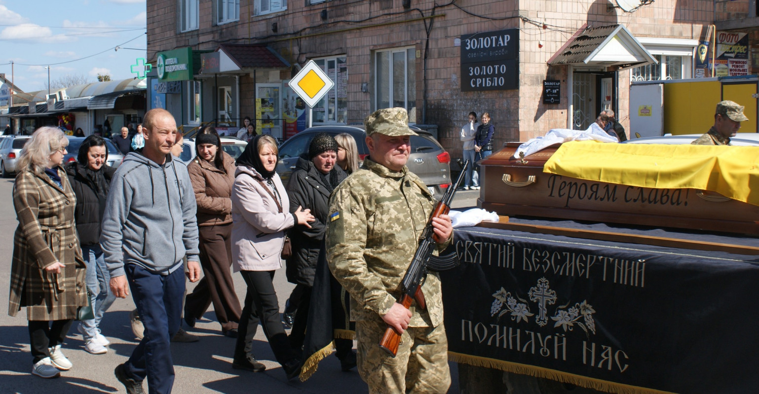 Понад рік невідомості: «на щиті» востаннє додому повернувся Герой з Волині Анатолій Рудика