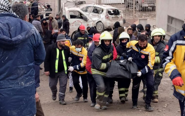 Унаслідок землетрусу в Туреччині та Сирії загинуло понад 1200 людей. Повідомляють про повторні поштовхи