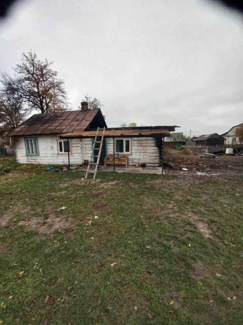 На Волині пожежа знищила частину будинку батька-одинака з трьома дітьми: родині потрібна допомога