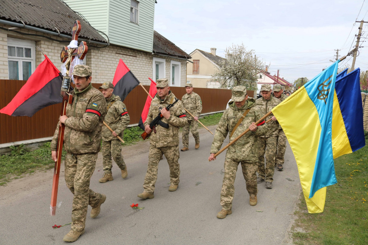 На Волині попрощалися із захисником Миколою Гундеричем
