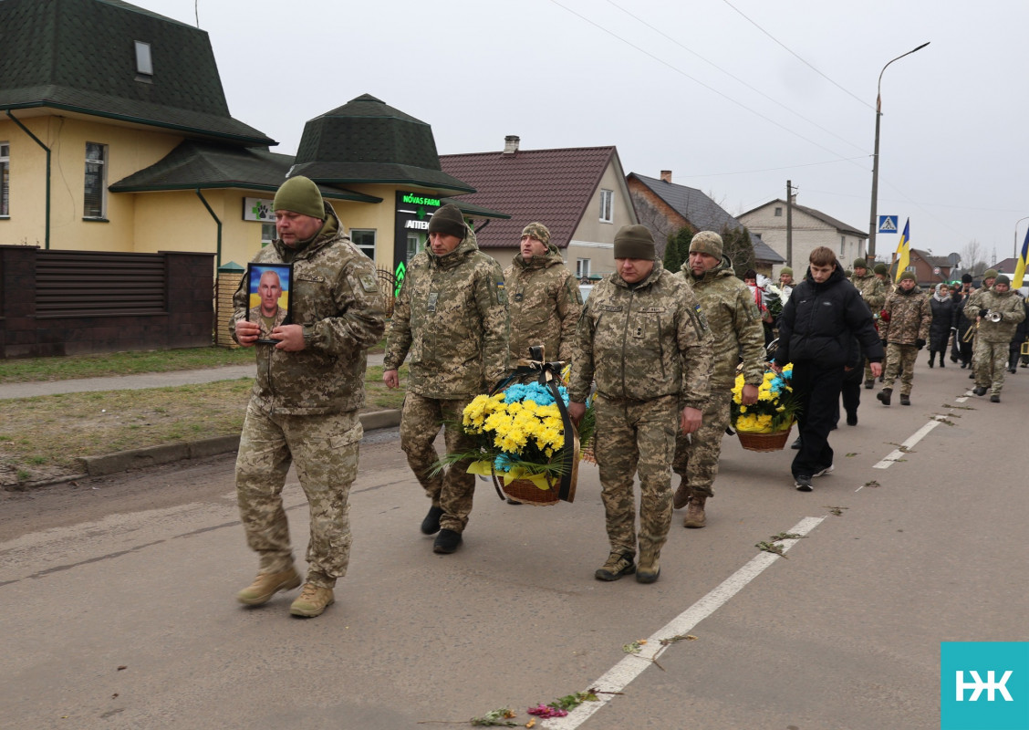 На Волині попрощалися з Героєм Олександром Варенцовим