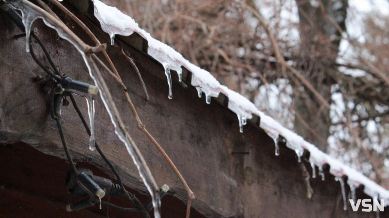 Останній день 2025 у Луцьку: місто в очікуванні Нового року. Фоторепортаж