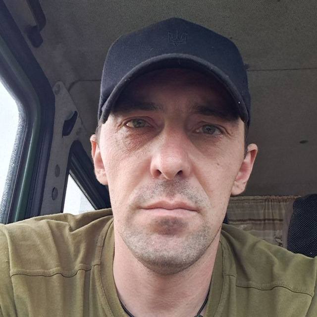 Казали: «Ваш син загинув як Герой», а серце рвалося, бо мені шкода свою дитину: воїн з Волині кілька днів не дожив до 33-річчя