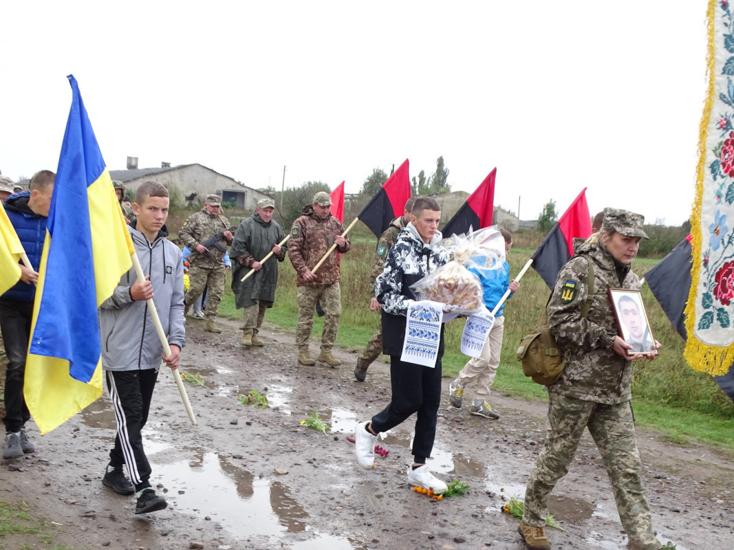 Останній бій прийняв на Харківщині: на Волині попрощались із Героєм Миколою Мартинюком