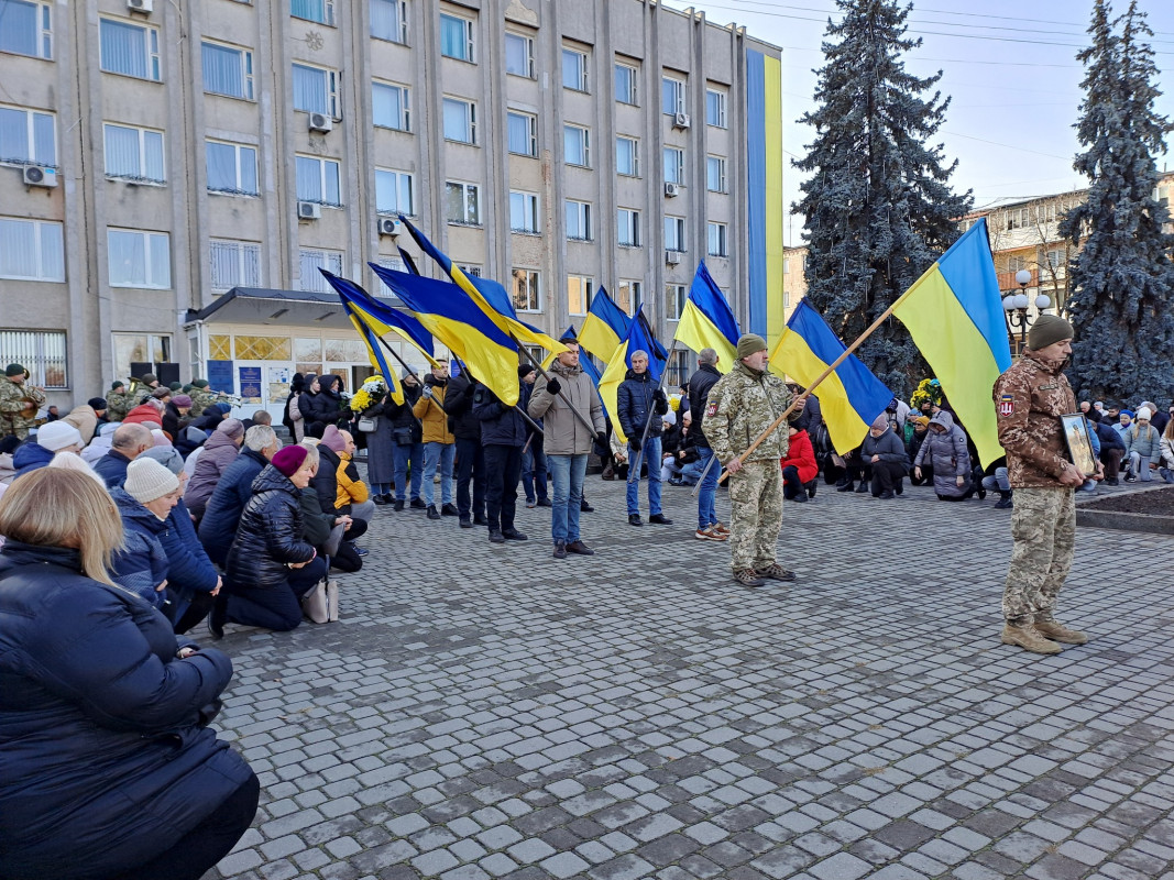 Двоє синочків втратили батька: на Волині попрощались з Героєм Дмитром Табачуком