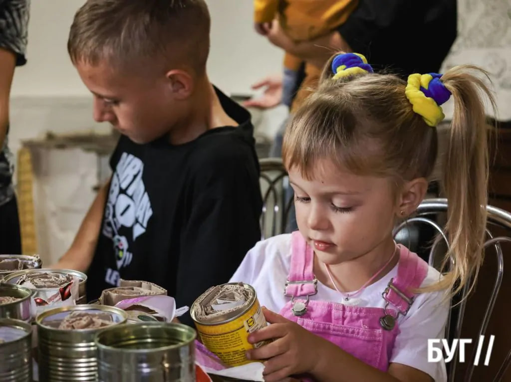 Маленькі руки для великої справи: як родина з Волині підтримує військових