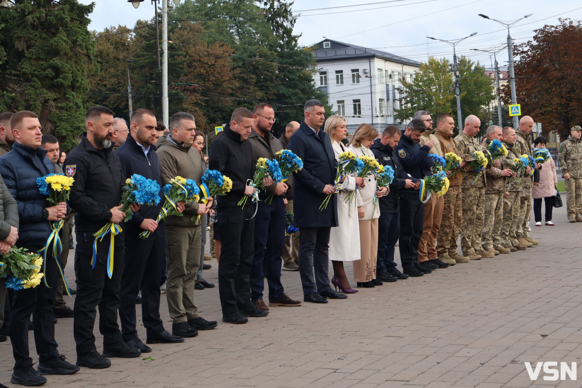 У Луцьку вшанували захисників і захисниць України
