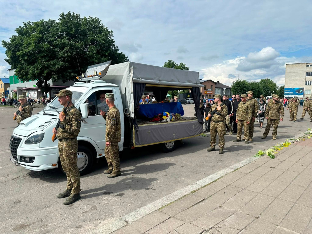 На Волині попрощалися з Героєм Сергієм Григілем