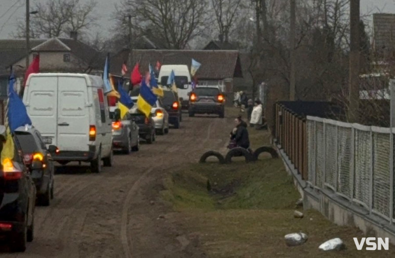 Осиротіли донечка і син: «на щиті» востаннє додому повернувся Герой з Волині Сергій Челяда