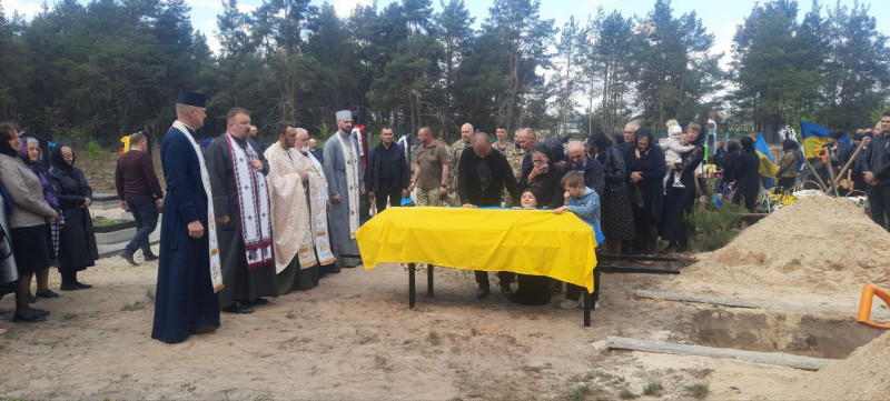 Взяв весь удар на себе, тож товариш врятувався: спогади про 33-річного командира, батька трьох дітей з Волині