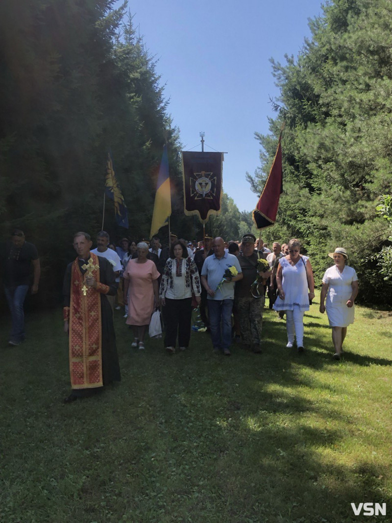 Пісні, куліш і зброя у Вовчаку: на Волині відбувся фестиваль патріотичної пісні
