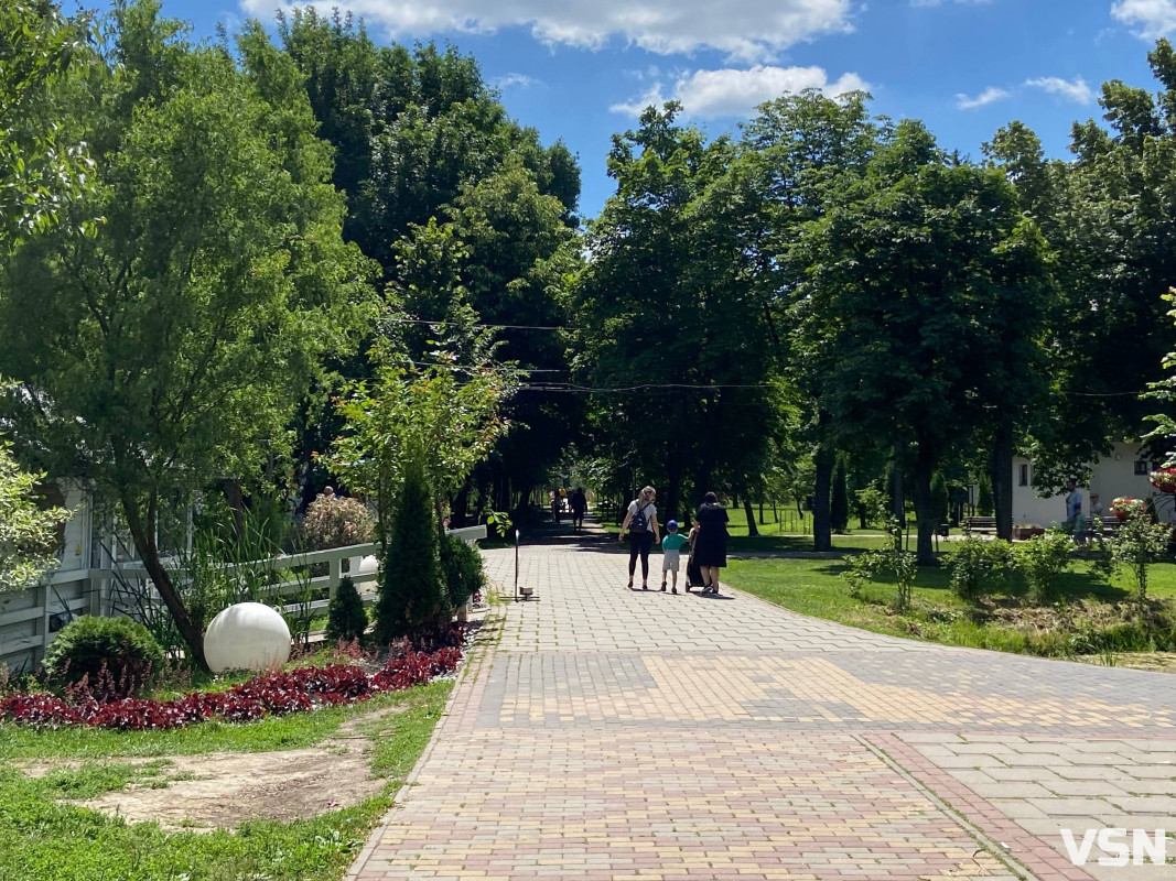 Від прогулянок парком до затишку вдома: як відпочивають лучани?