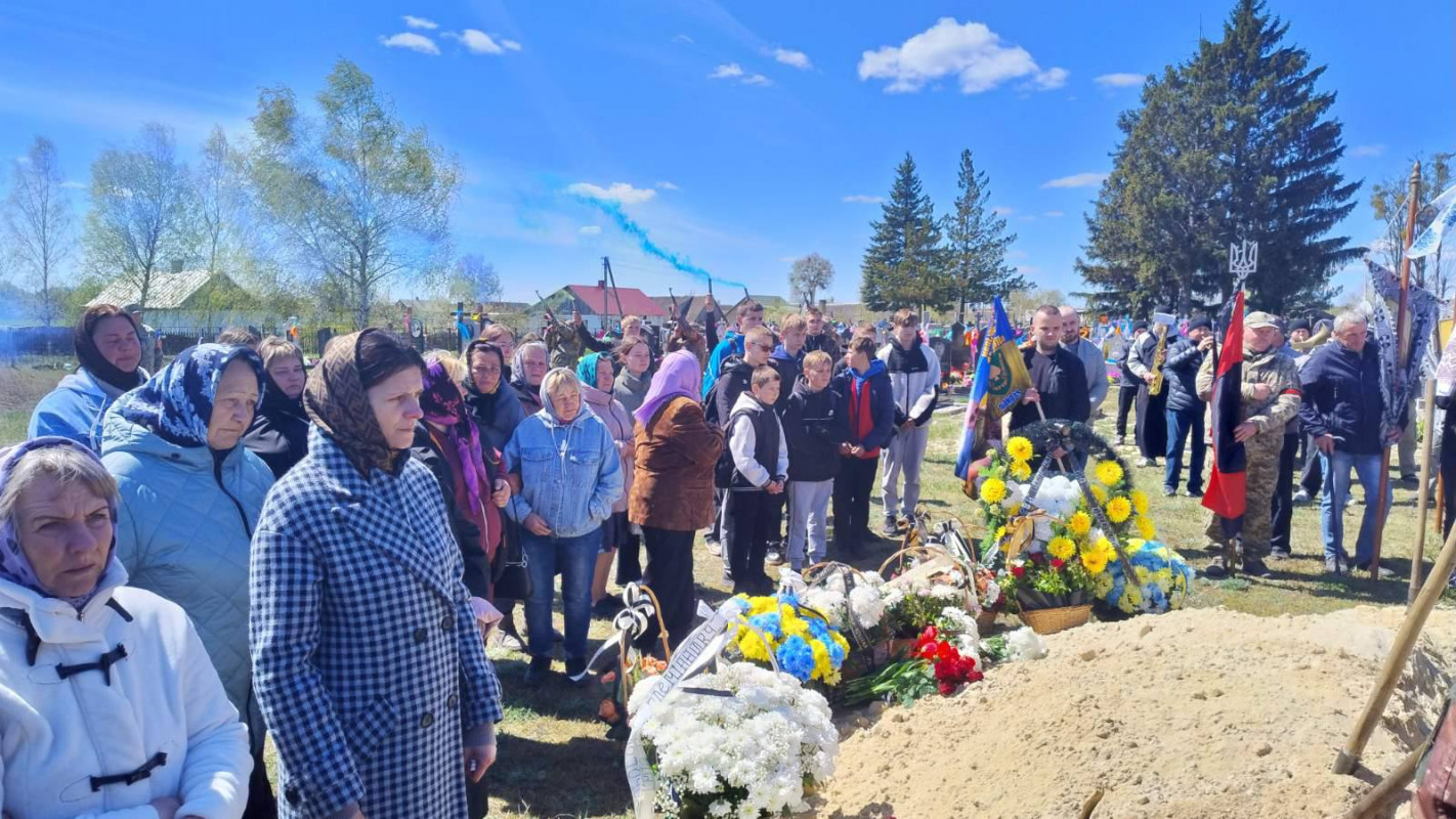 З вересня 2024 року рідні жили надією: на Волині попрощалися із 31-річним Героєм Іваном Фіщуком