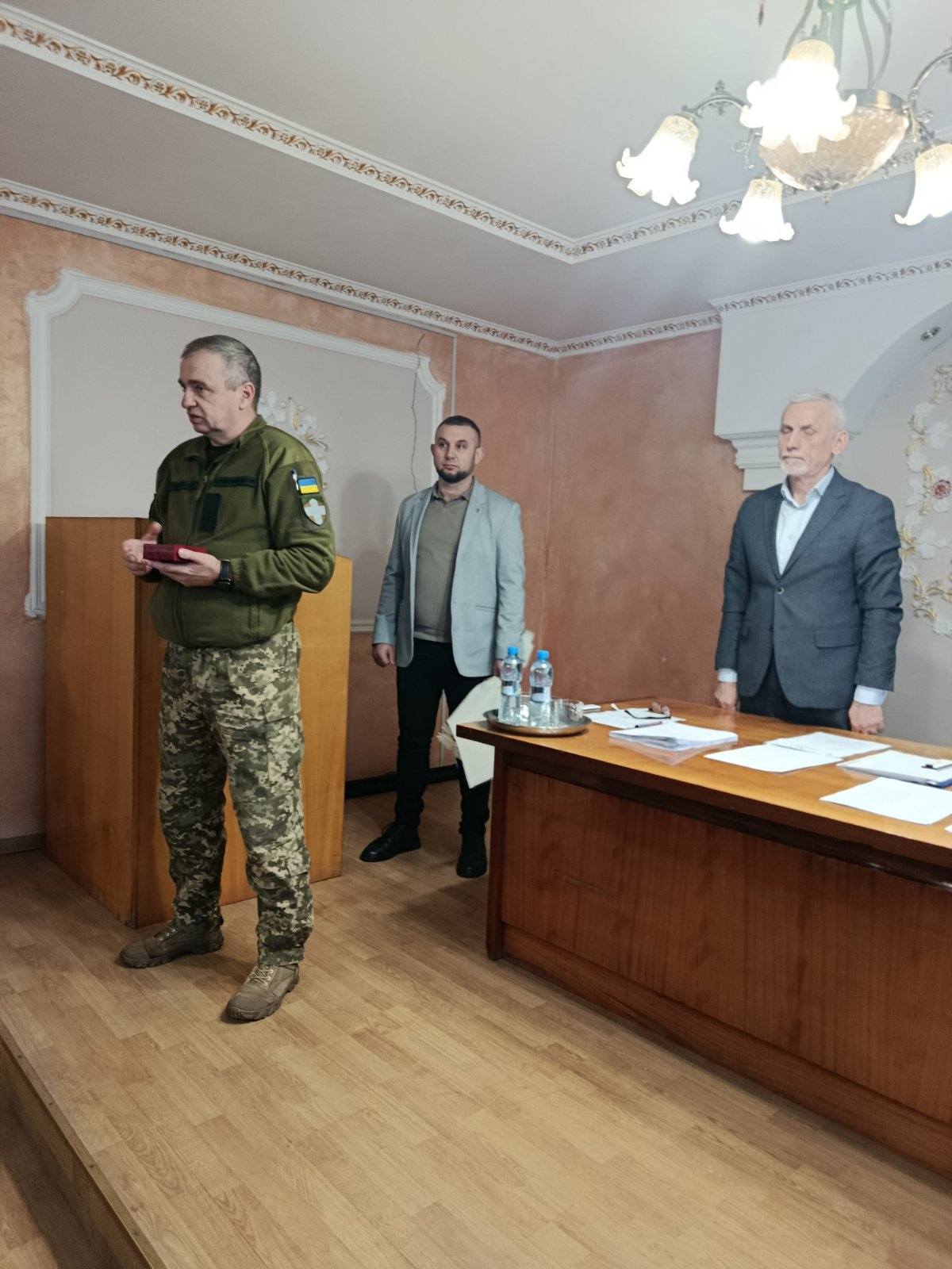 Матері загиблого захисника з Волині вручили посмертний орден сина