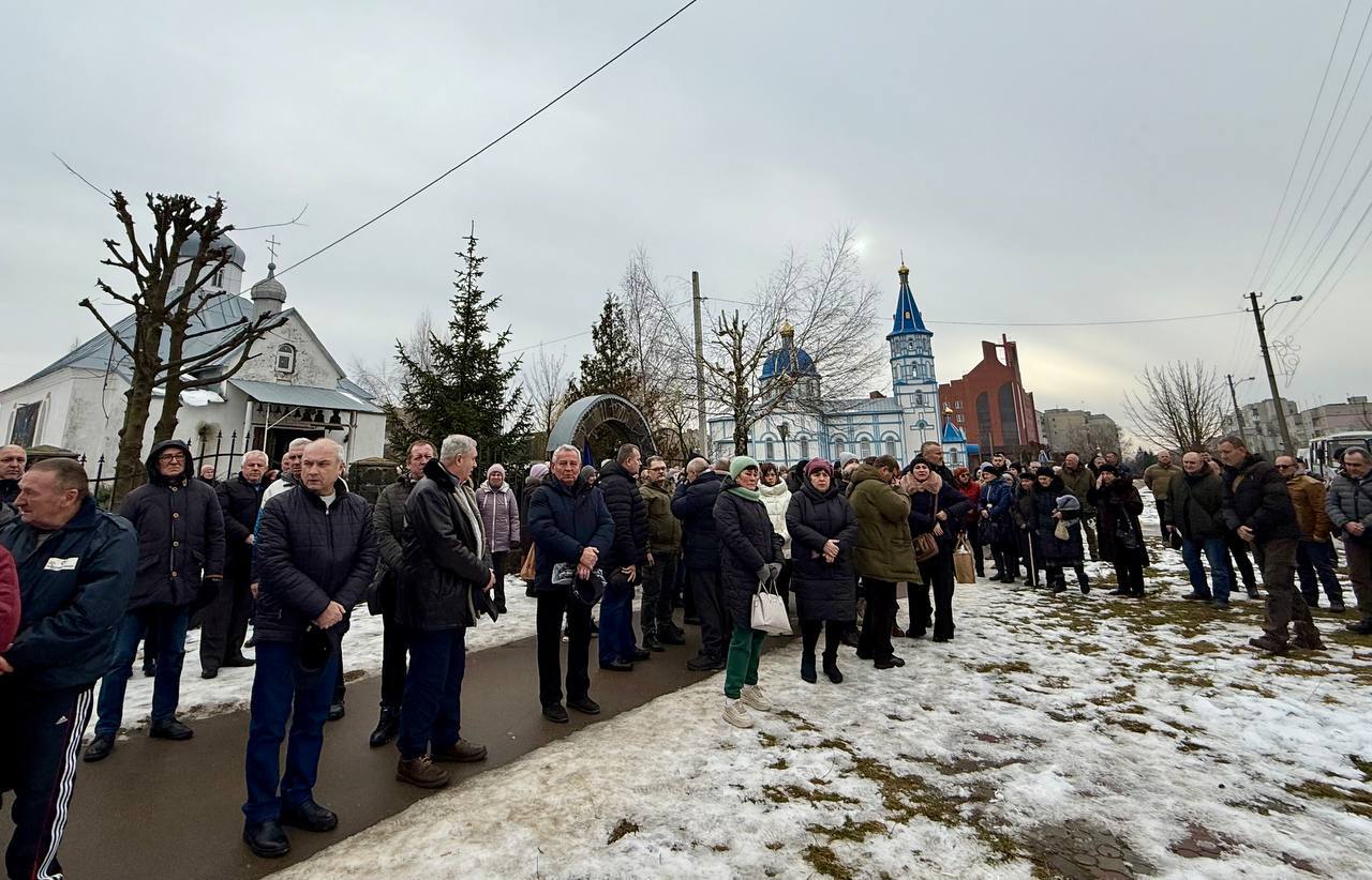 Загинув на Курщині: волиняни попрощалися з Героєм Сергієм Хомою