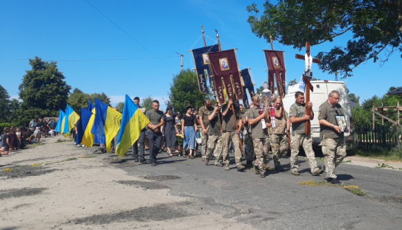 Нікому з рідних не сказав про рішення йти на фронт: на війні героїчно загинув батько п'ятьох доньок і дідусь п'ятьох онуків з Волині