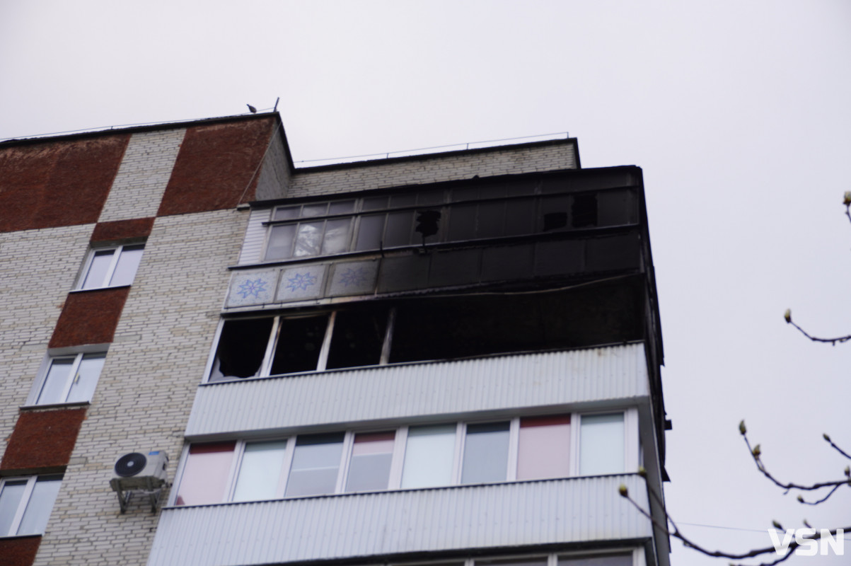 «Коли почули ППО, майже одразу щось вдарило в балкон»: мешканці луцької багатоповерхівки про ранкову атаку БпЛА